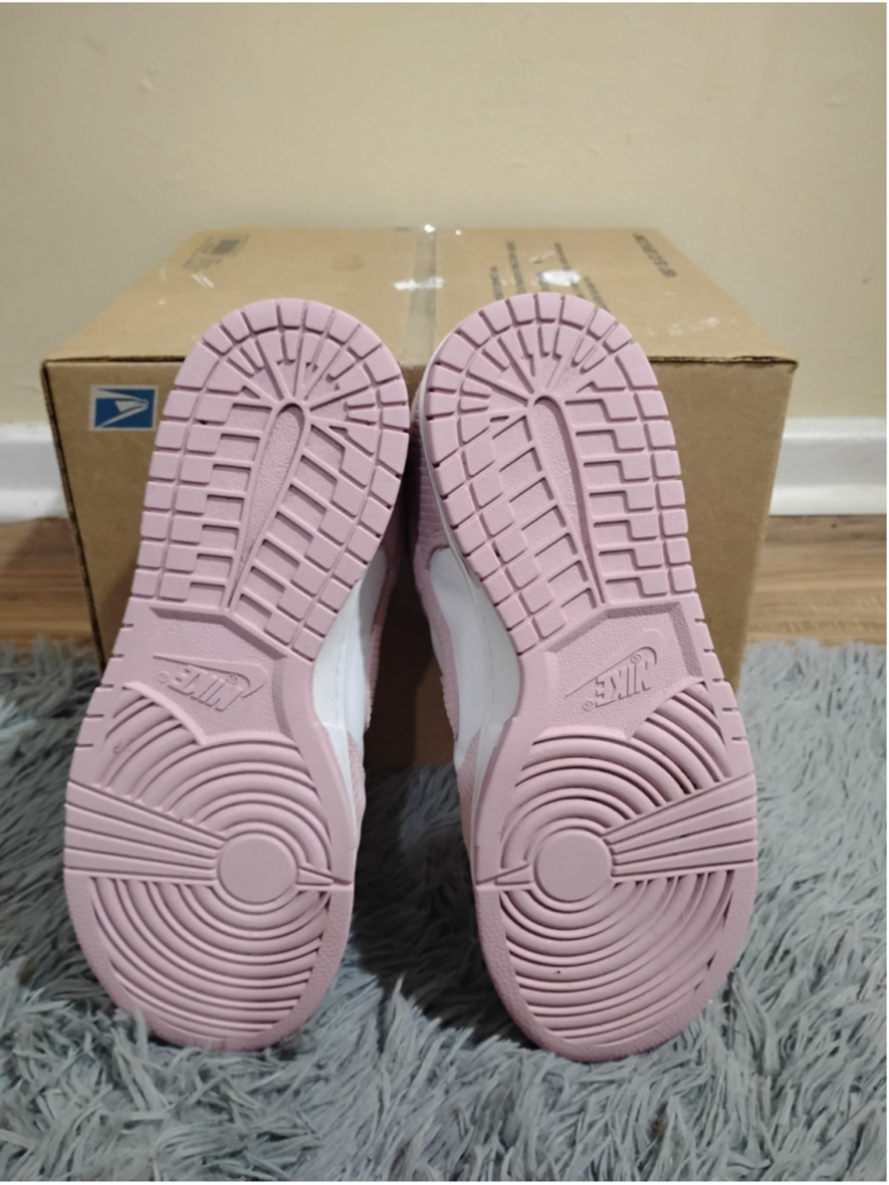 Nike Dunk Low Women Size 10 Pink Corduroy White/Pink Sneakers FN7167-100 - Picture 7 of 12